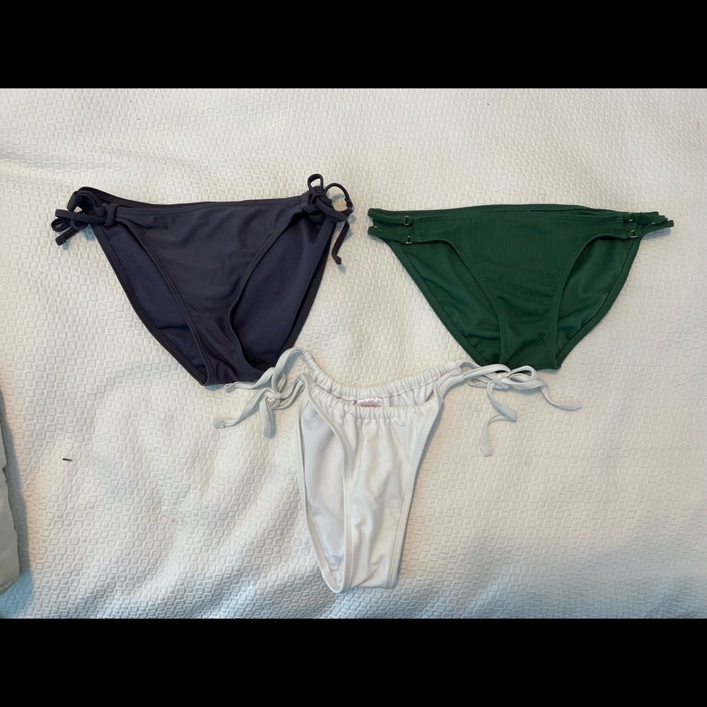 Bundle of 3 Xhilaration Bikini Bottoms Size M